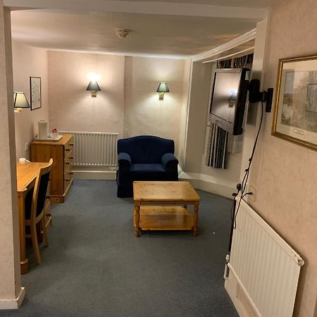 Yelf'S Hotel Ryde  Rum bild