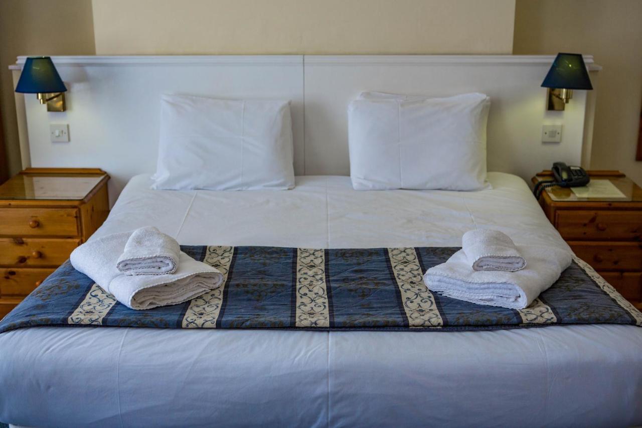 Yelf'S Hotel Ryde  Rum bild